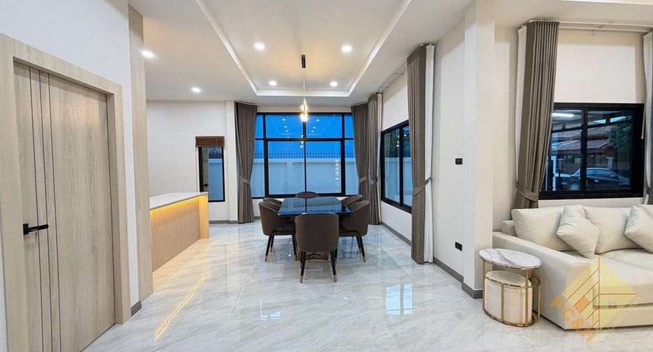 Casa en venta de 3 habitaciones en Bang Lamung, Chonburi