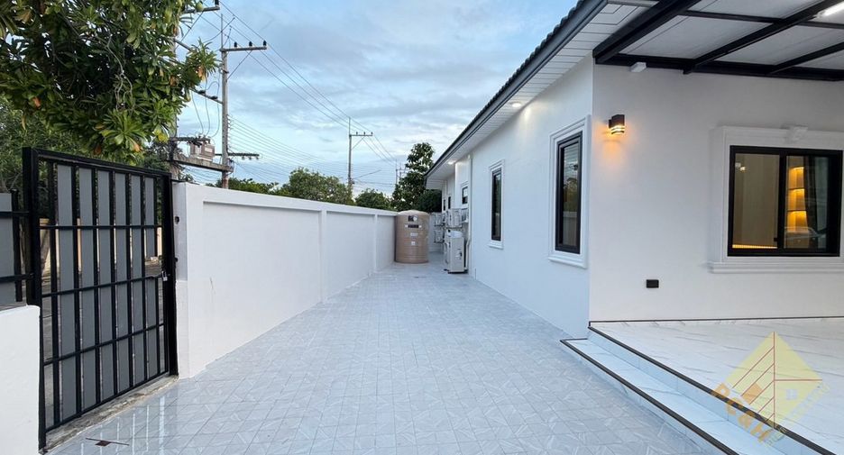 Casa en venta de 3 habitaciones en Bang Lamung, Chonburi