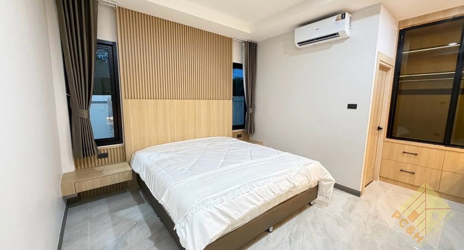 Casa en venta de 3 habitaciones en Bang Lamung, Chonburi