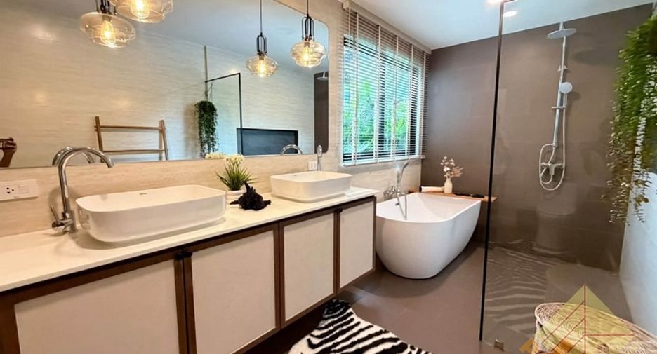 Casa en venta de 3 habitaciones en Jomtien, Pattaya