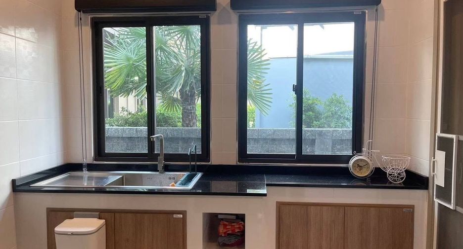For rent 4 ベッドルーム house in Prawet, Bangkok