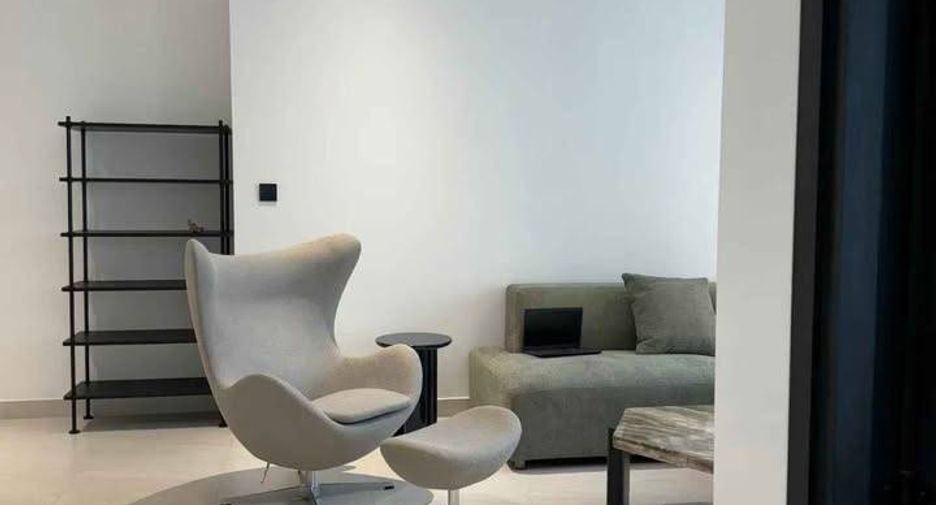 For sale 2 ベッドルーム condo in Sathon, Bangkok