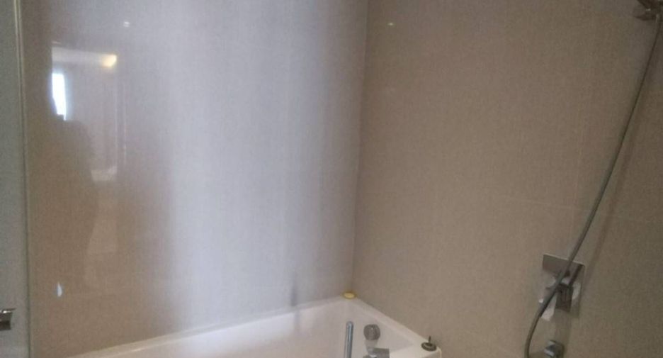 For sale 1 bed condo in Watthana, Bangkok