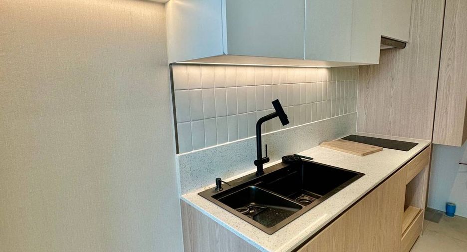 Condo en venta de 1 habitaciones en Khlong Toei, Bangkok