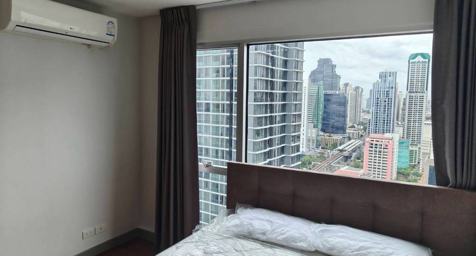 For rent 2 bedrooms condo in Sathon, Bangkok