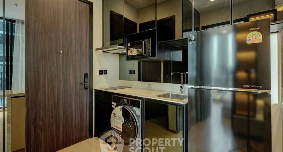 For rent 1 bed condo in Phaya Thai, Bangkok