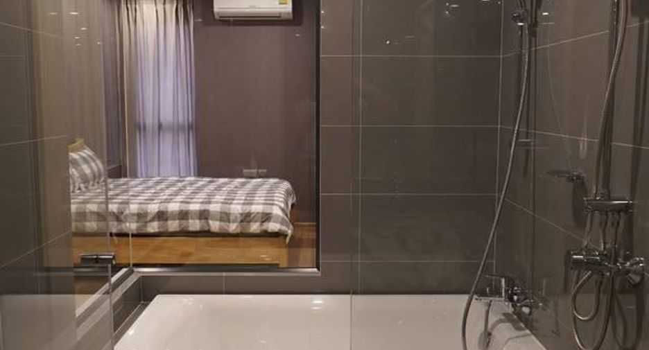 À louer 1 chambre condo à Pathum Wan, Bangkok
