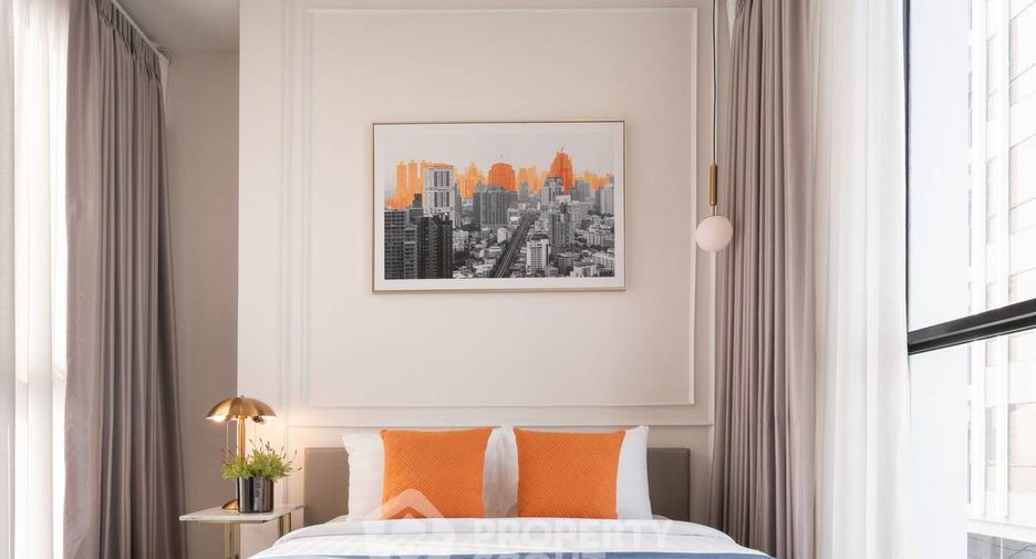 For rent 2 bedrooms condo in Watthana, Bangkok