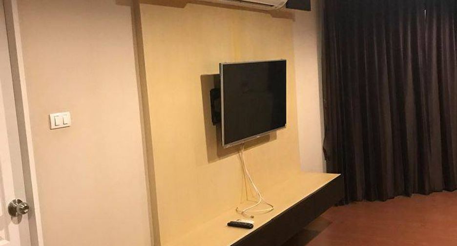 For rent 1 bed condo in Huai Khwang, Bangkok