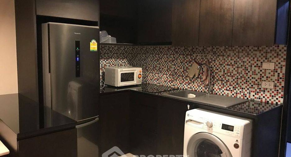 For rent 1 bed condo in Huai Khwang, Bangkok