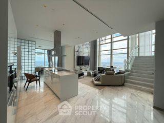 For rent 4 bedrooms condo in Bang Kho Laem, Bangkok