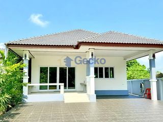For rent 2 bedrooms house in Bang Lamung, Chonburi