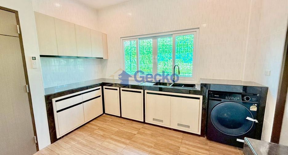 For rent 2 bedrooms house in Bang Lamung, Chonburi
