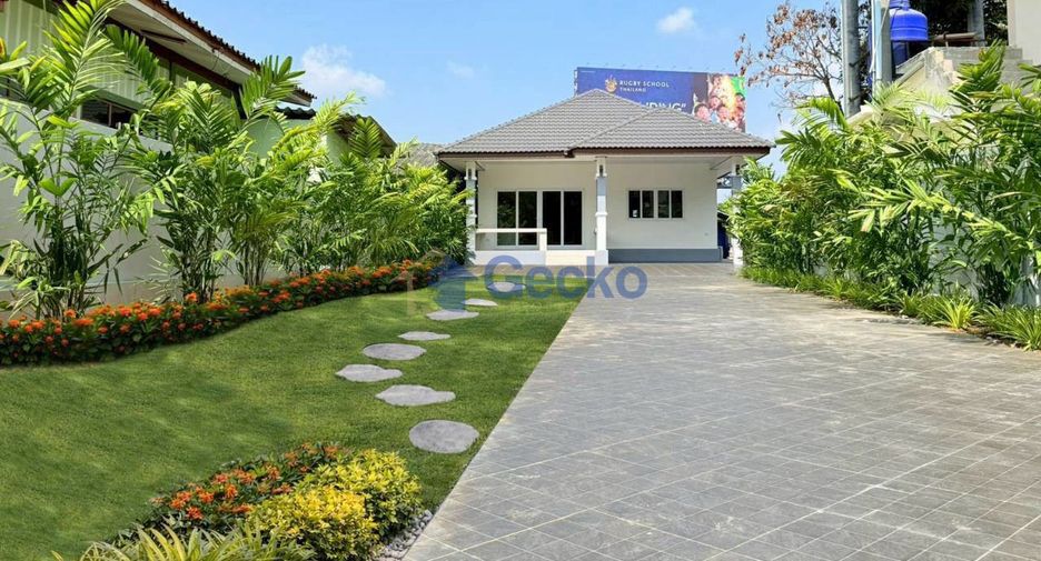 For rent 2 bedrooms house in Bang Lamung, Chonburi