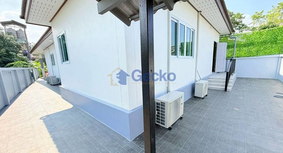 For rent 2 bedrooms house in Bang Lamung, Chonburi