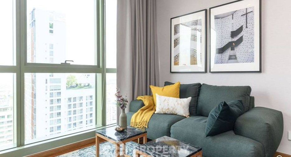 For rent 2 bedrooms condo in Pathum Wan, Bangkok