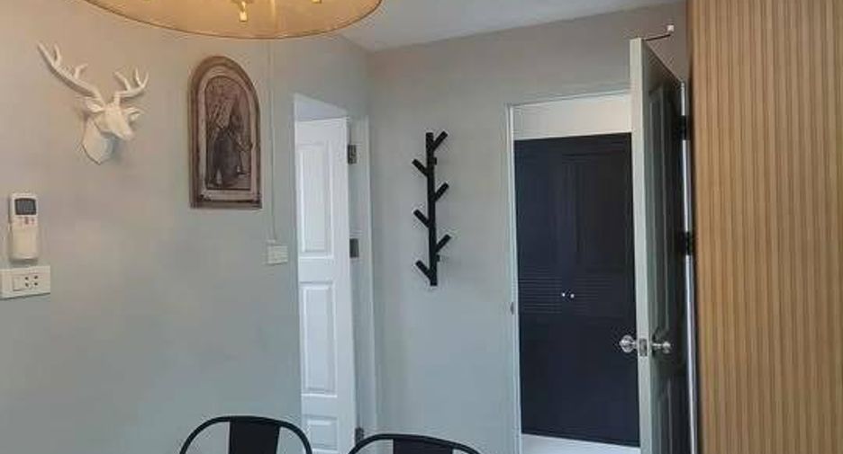 For rent 2 bedrooms condo in Bang Na, Bangkok
