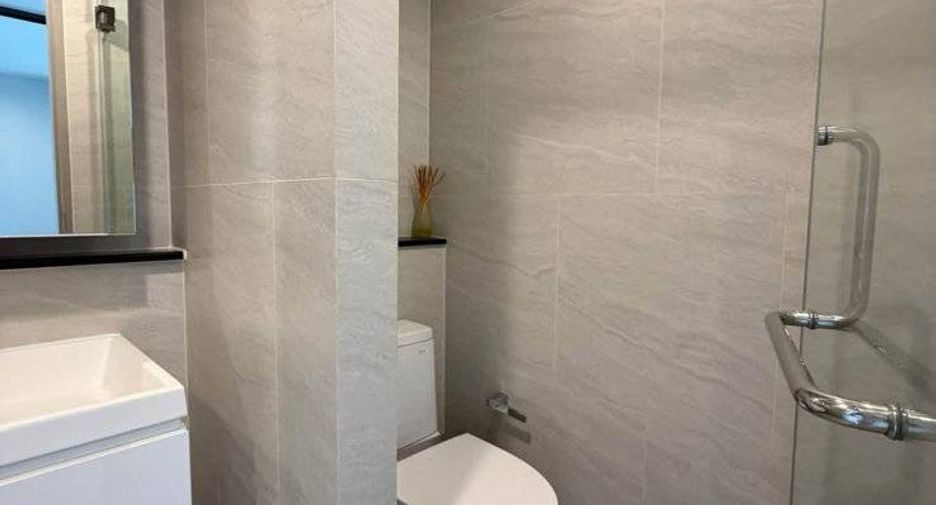 Condo en alquiler de 1 habitaciones en Phra Khanong, Bangkok