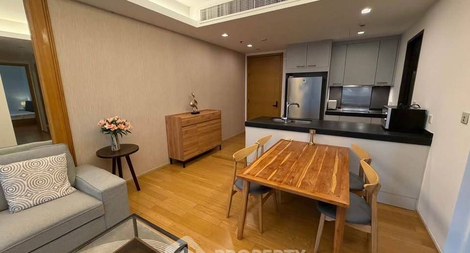 Condo en alquiler de 2 habitaciones en Pathum Wan, Bangkok