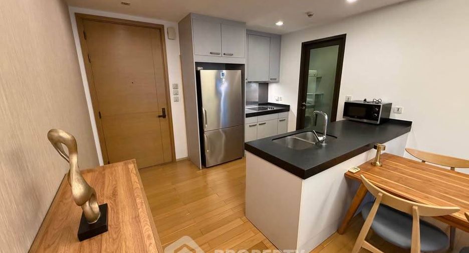 Condo en alquiler de 2 habitaciones en Pathum Wan, Bangkok