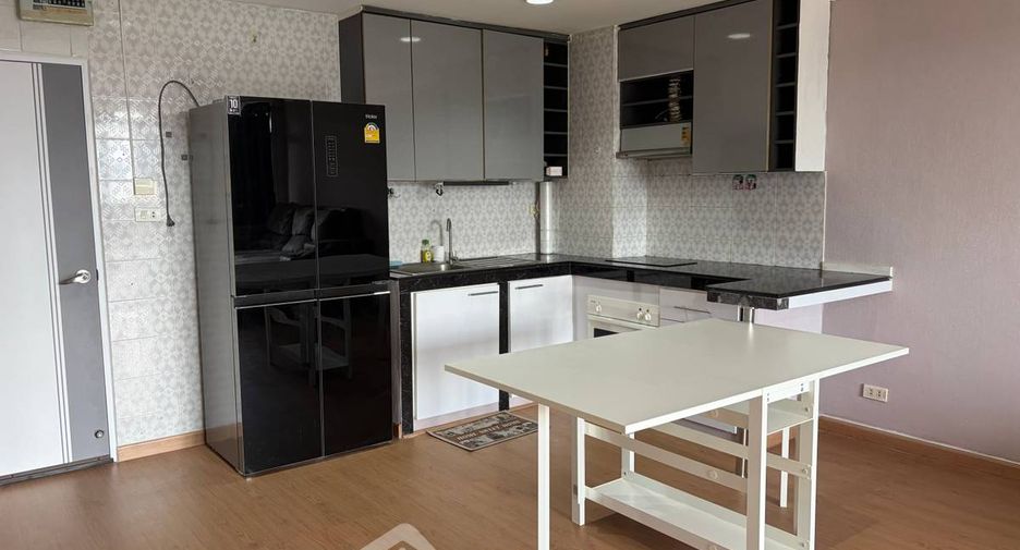 Condo en alquiler de 2 habitaciones en Khlong Toei, Bangkok