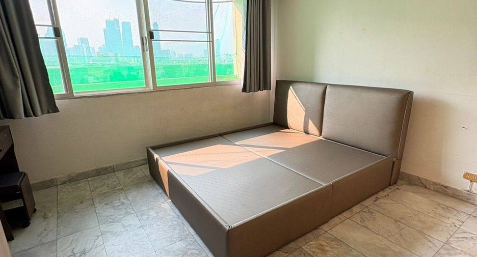 Condo en alquiler de 2 habitaciones en Khlong Toei, Bangkok