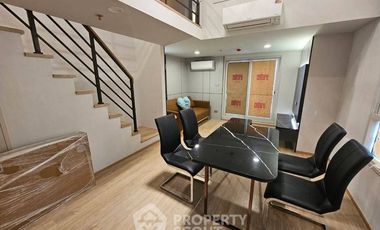 Condo en alquiler de 2 habitaciones en Bang Rak, Bangkok