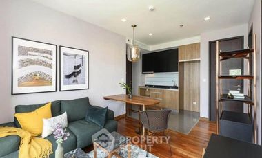 For rent 2 bedrooms condo in Pathum Wan, Bangkok