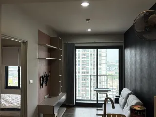 Wohnung zur Miete mit 1 Zimmer in Phaya Thai, Bangkok
