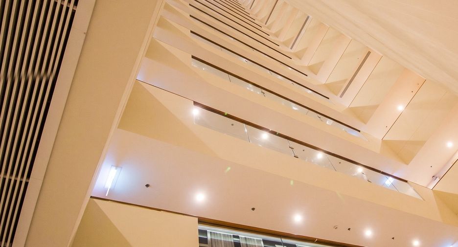 For rent 2 bedrooms condo in Pathum Wan, Bangkok