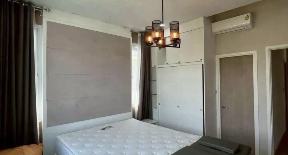 For sale 4 bedrooms house in Hang Dong, Chiang Mai