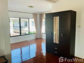 For rent 4 bedrooms house in San Sai, Chiang Mai