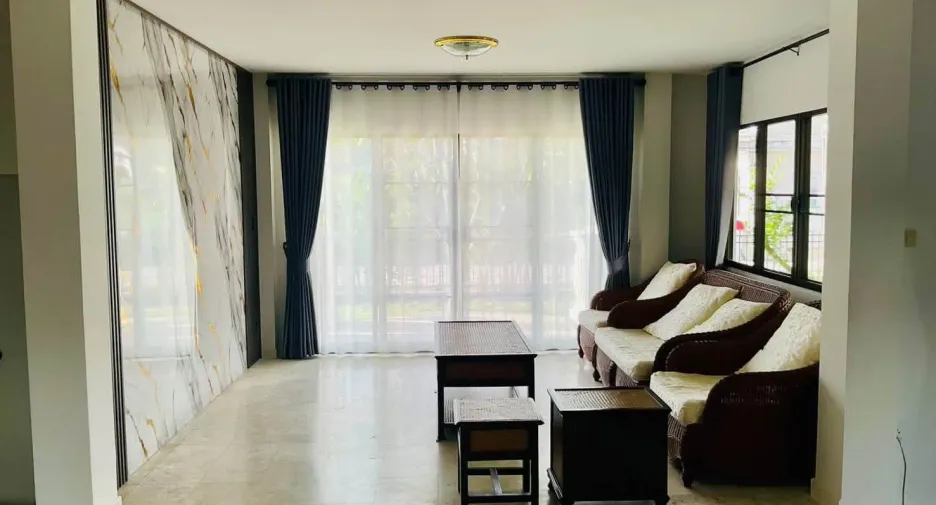 For rent 4 bedrooms house in San Sai, Chiang Mai