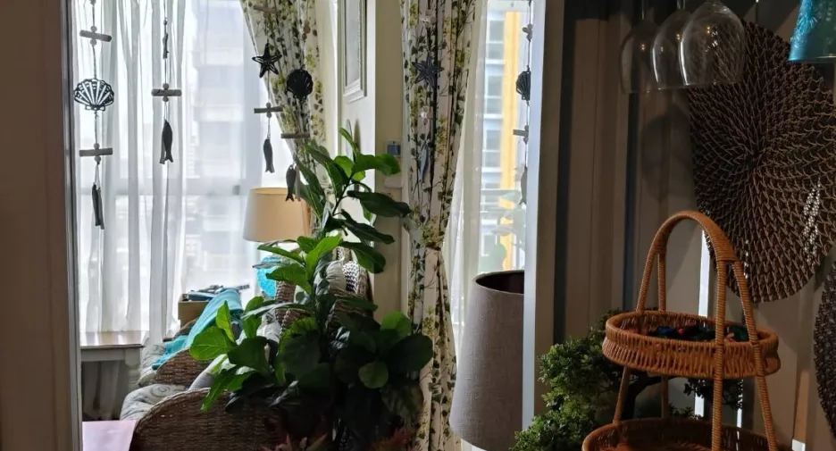 À vendre 2 chambres condo 