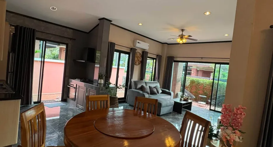 Villa zur Miete mit 3 Zimmer in Bang Lamung, Chonburi