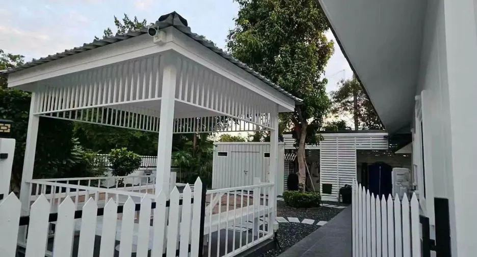 Haus zum Kauf mit 3 Zimmer in Bang Lamung, Chonburi