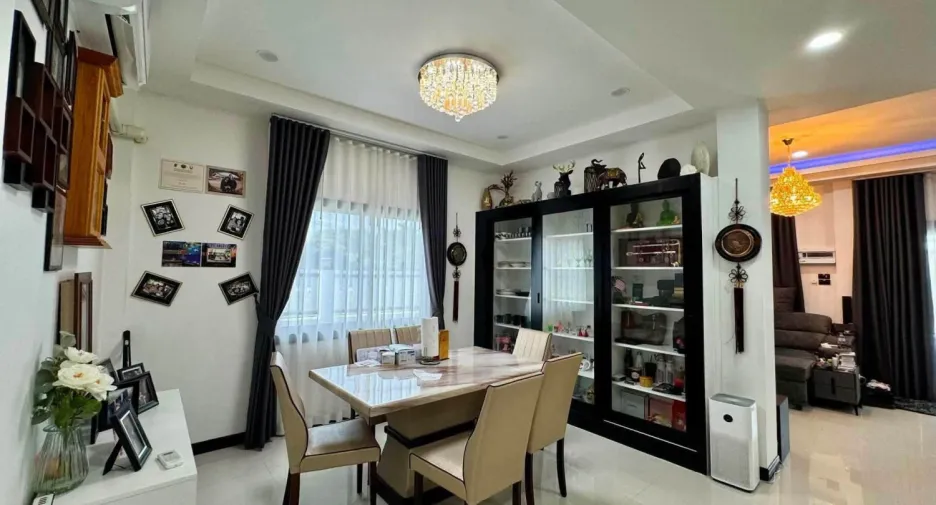 Haus zum Kauf mit 3 Zimmer in Bang Lamung, Chonburi
