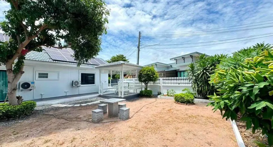 Haus zum Kauf mit 3 Zimmer in Bang Lamung, Chonburi