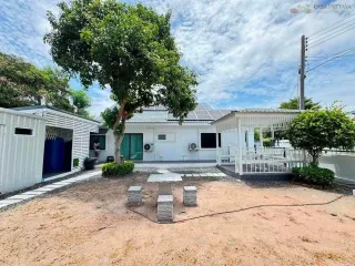 Haus zum Kauf mit 3 Zimmer in Bang Lamung, Chonburi