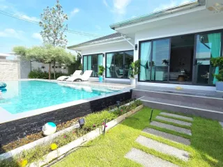 For sale 4 bedrooms villa in Bang Lamung, Chonburi
