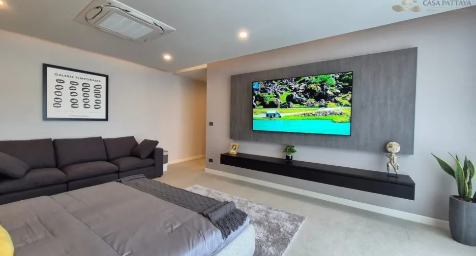 Villa zum Kauf mit 6 Zimmer in Bang Lamung, Chonburi