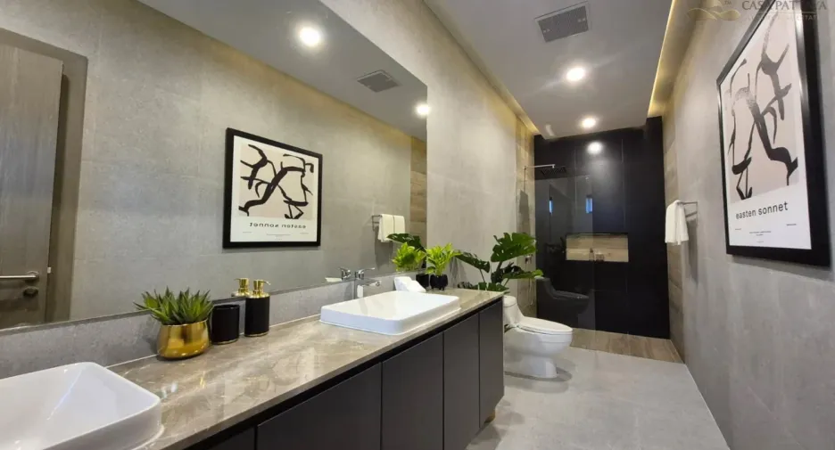 Villa zum Kauf mit 6 Zimmer in Bang Lamung, Chonburi