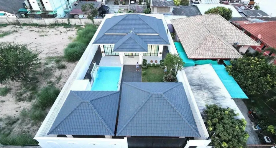 For sale 3 ベッドルーム villa in Bang Lamung, Chonburi