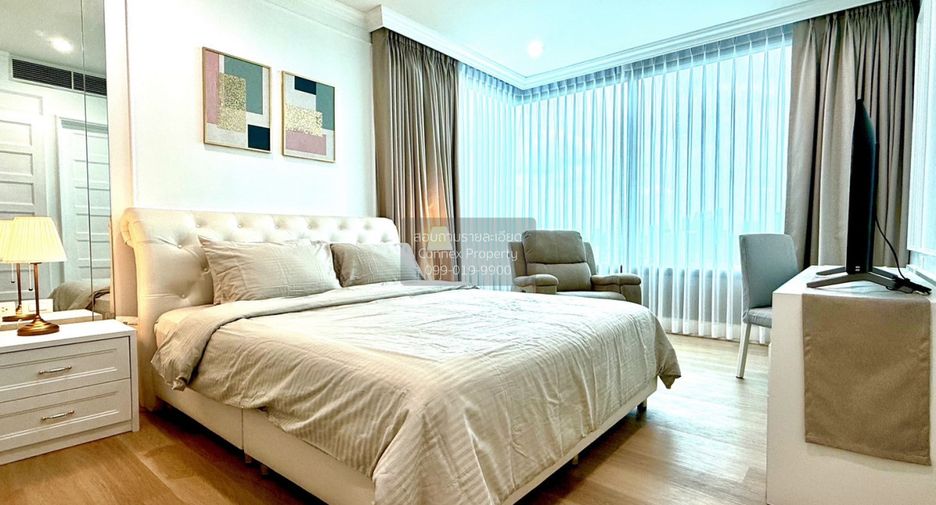 Condo en alquiler de 3 habitaciones en Khlong Toei, Bangkok