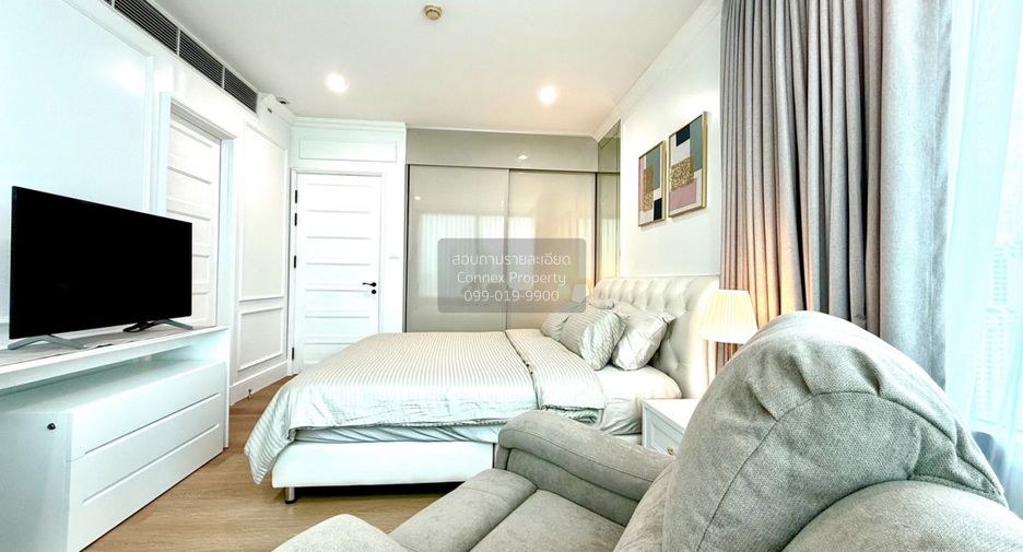 Condo en alquiler de 3 habitaciones en Khlong Toei, Bangkok
