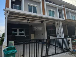 For rent 3 ベッドルーム townhouse in Bang Phli, Samut Prakan