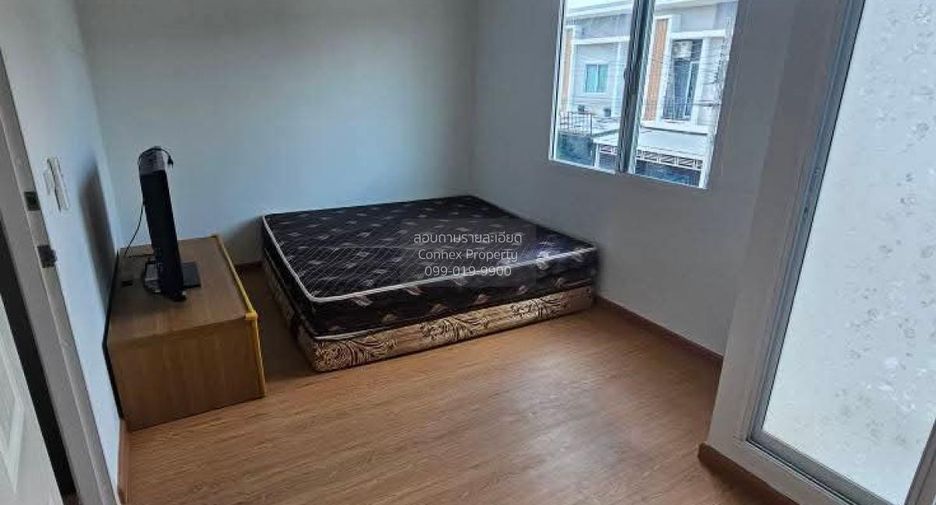 For rent 3 ベッドルーム townhouse in Bang Phli, Samut Prakan