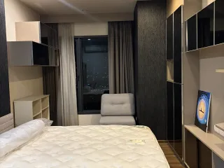 Wohnung zur Miete mit 1 Zimmer in Phaya Thai, Bangkok