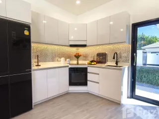 出售 2 卧室 别墅 在 Mueang Rayong, Rayong