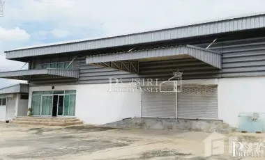 Haus zum Kauf mit Studio in Krathum Baen, Samut Sakhon